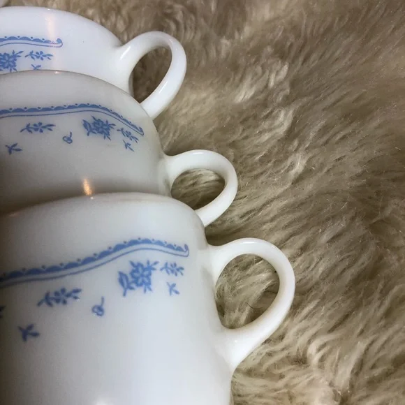 3 Vintage Pyrex Milk Glass morning Blue Mugs - Picture 2 of 8